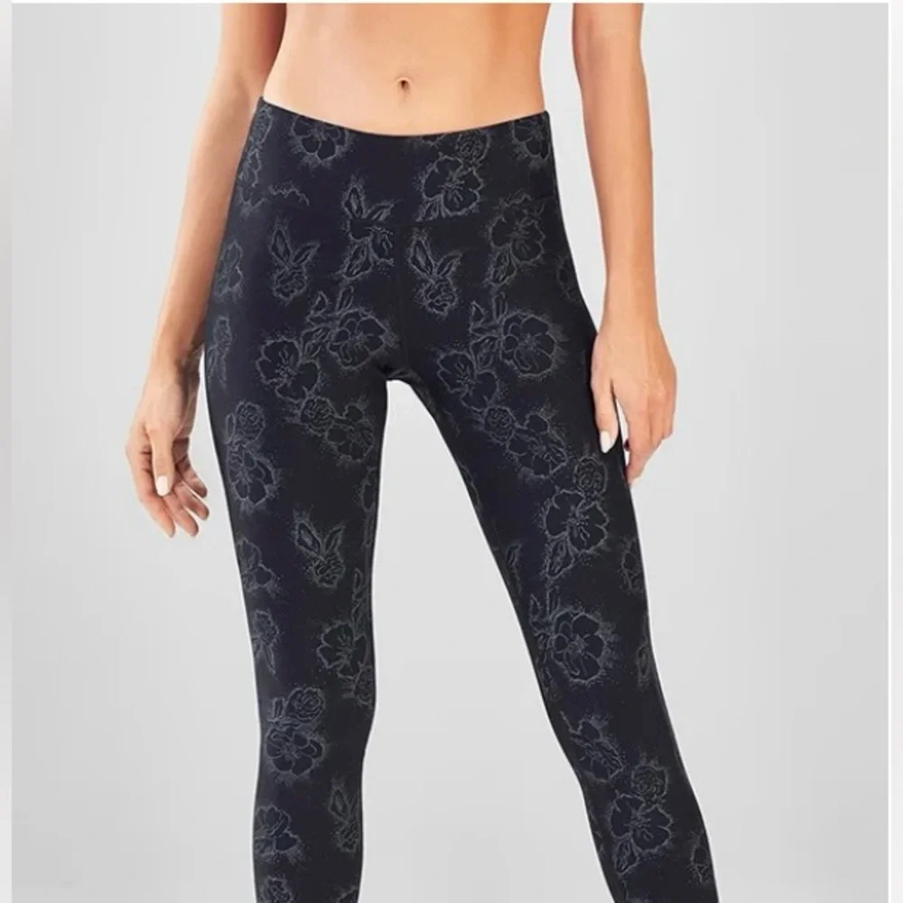 Fabletics High Waisted Powerflex 7/8 Leggings - Picture 1 of 7